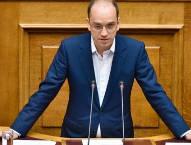 Κ.Μπάρκας: «Ο κ. Μητσοτάκης θα πίνει το πικρό ποτήρι και θα έρχεται να ψηφίζει ένα - ένα τα θετικά μέτρα»